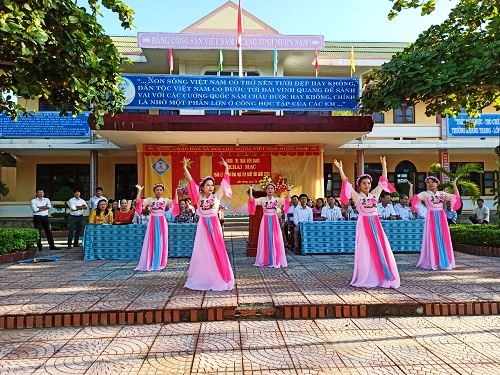 051020_HT1.jpg