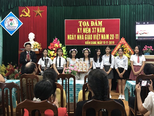 221119_T7.jpg
